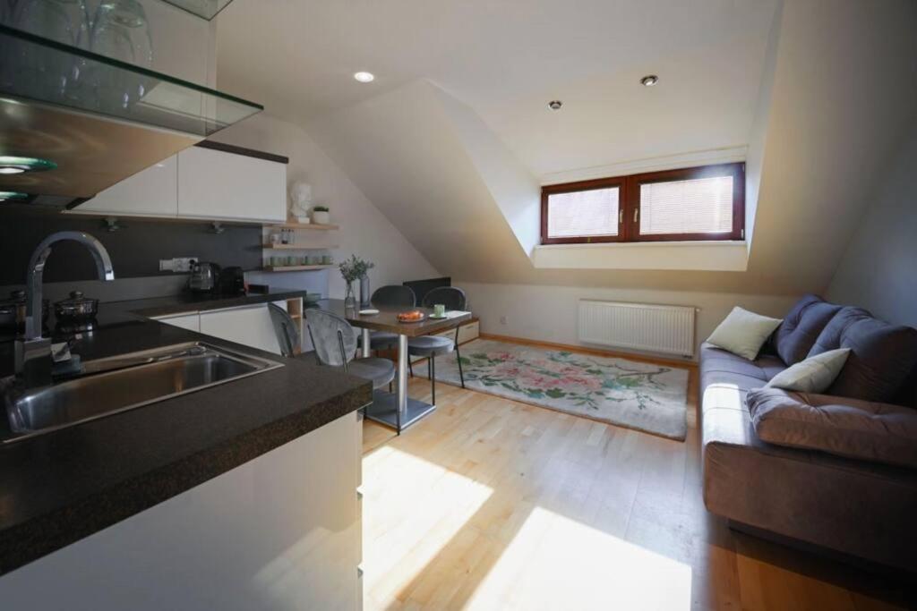 V Centru Deni Apartment Olomouc Luaran gambar